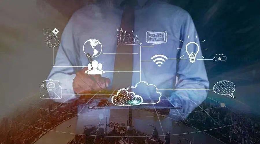 <b>餐饮企业如何搭上数字化时代的快车？</b>