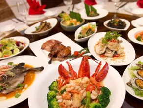 <b>你的餐厅年夜饭还在用大本预订吗？</b>